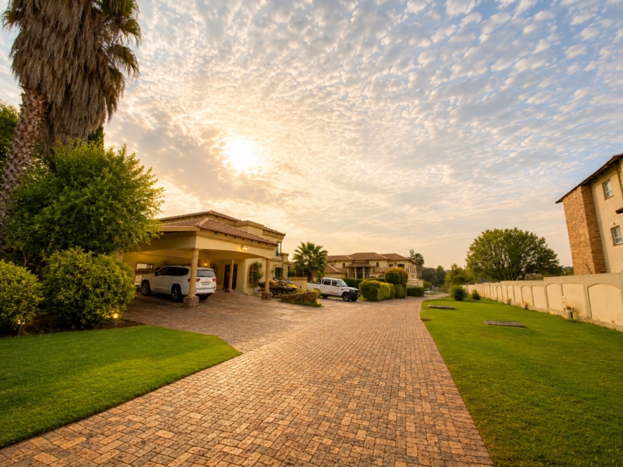 4 Bedroom Property for Sale in Baddriftbrug Free State